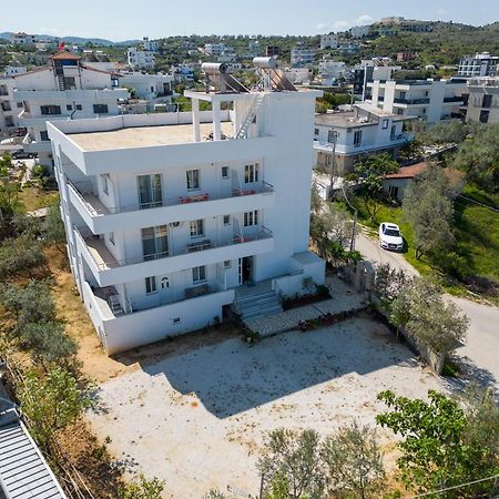 Near The Sea Apartments Nano كساميل المظهر الخارجي الصورة