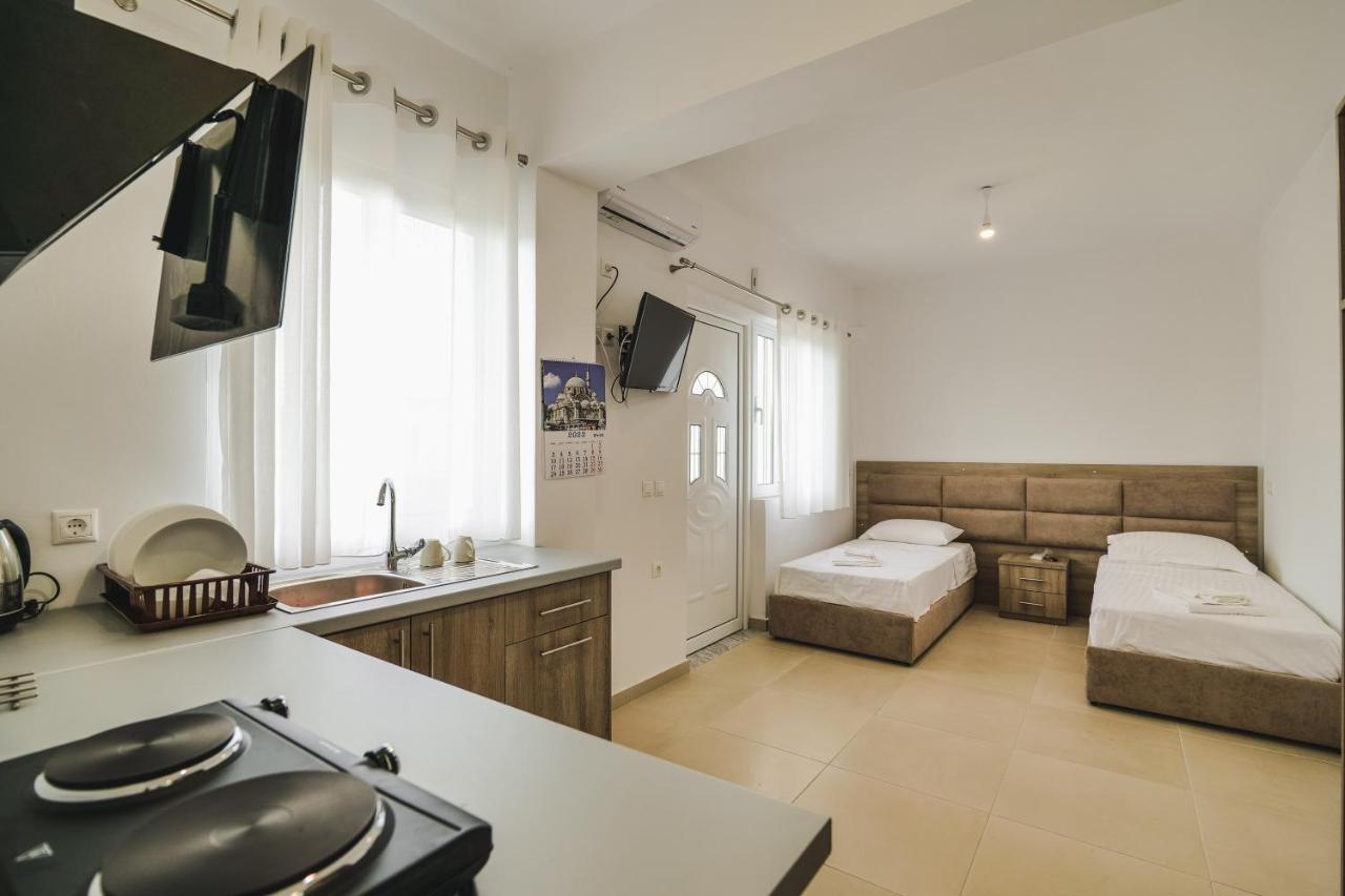 Near The Sea Apartments Nano كساميل المظهر الخارجي الصورة