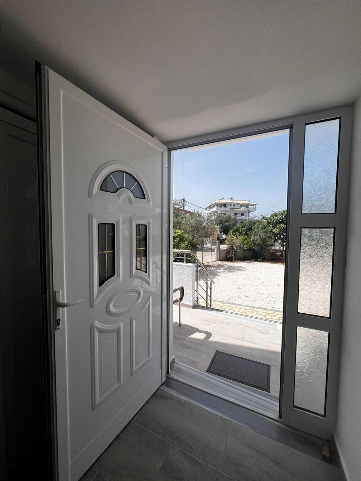 Near The Sea Apartments Nano كساميل المظهر الخارجي الصورة