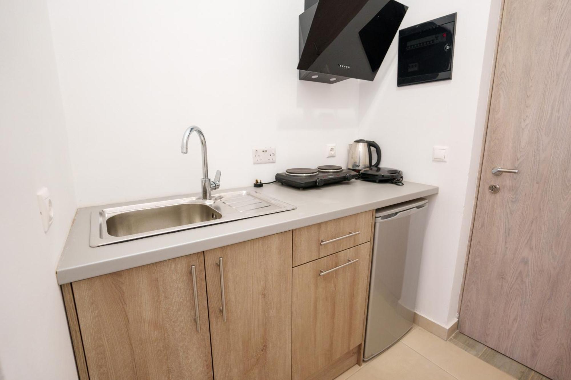 Near The Sea Apartments Nano كساميل المظهر الخارجي الصورة
