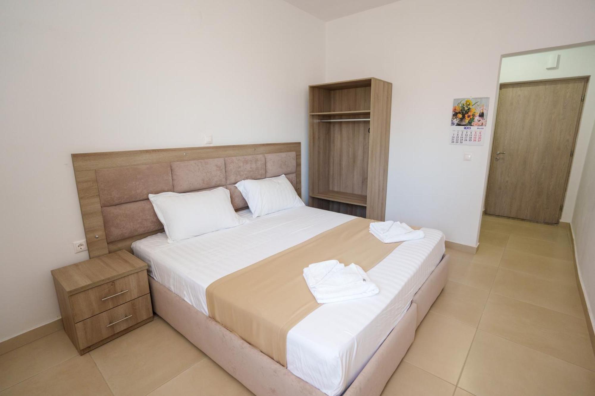 Near The Sea Apartments Nano كساميل المظهر الخارجي الصورة