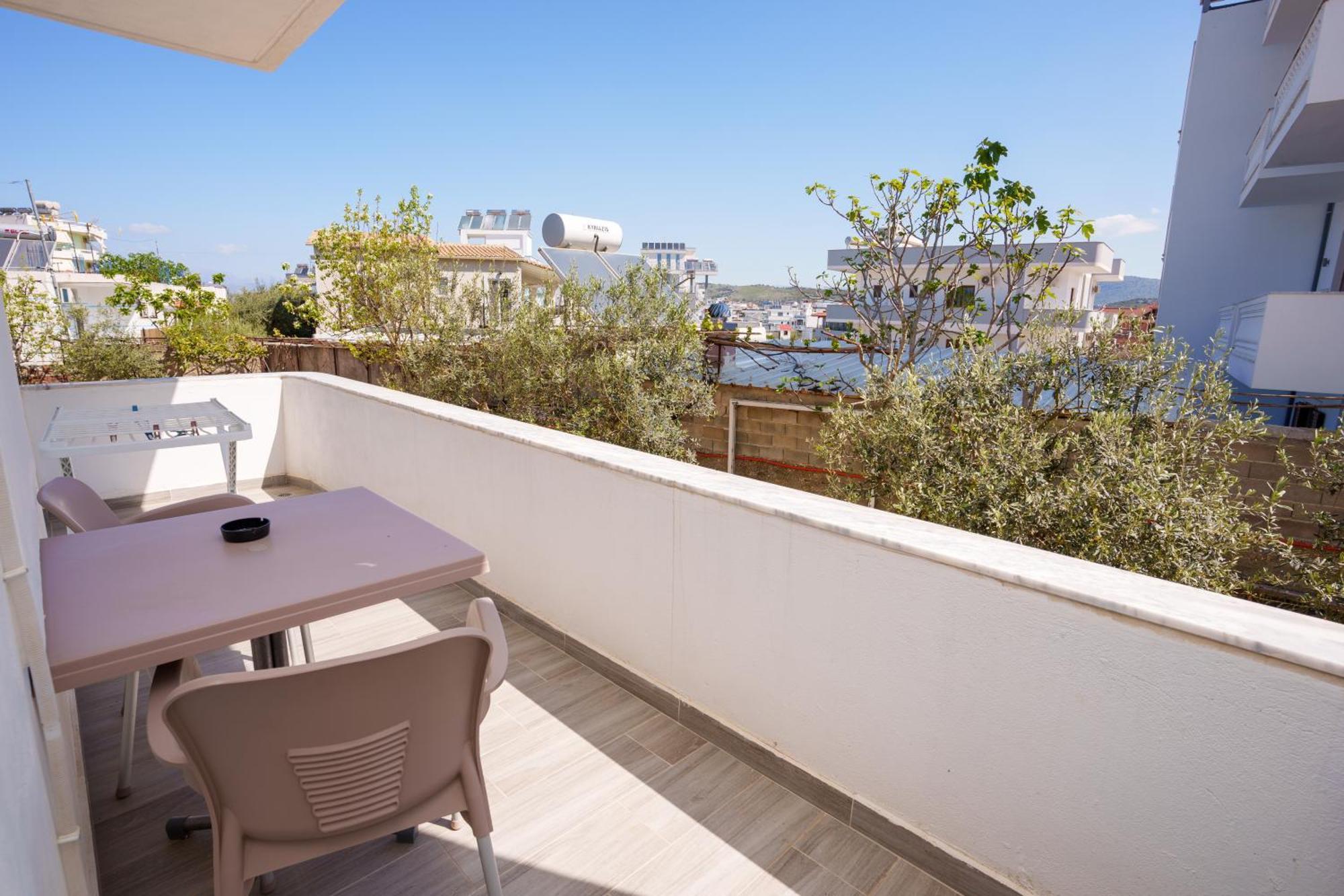 Near The Sea Apartments Nano كساميل المظهر الخارجي الصورة