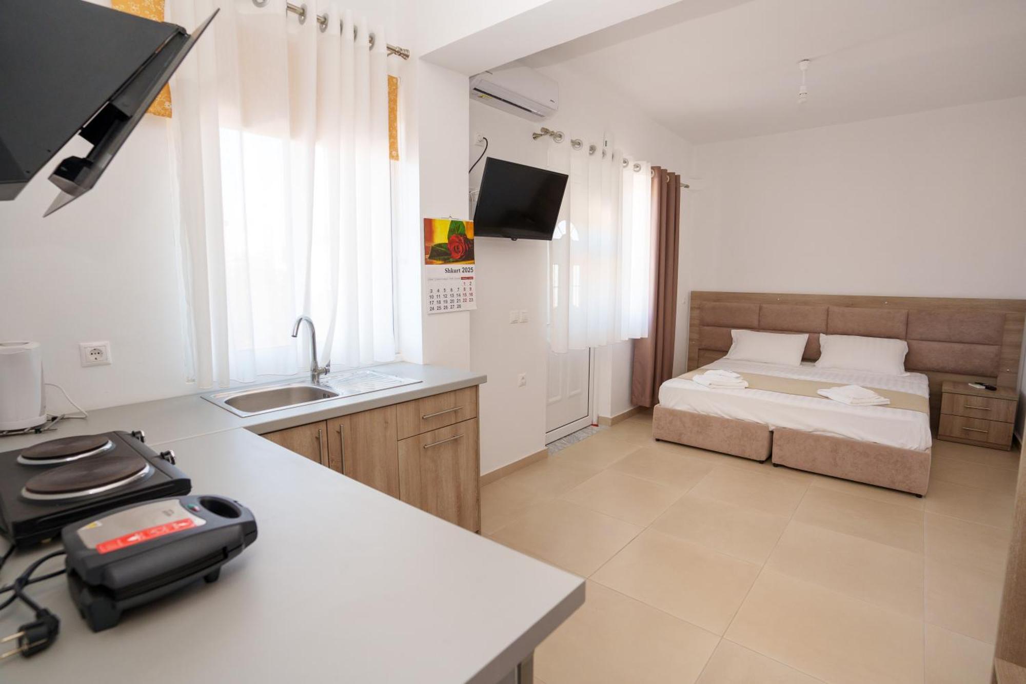 Near The Sea Apartments Nano كساميل المظهر الخارجي الصورة