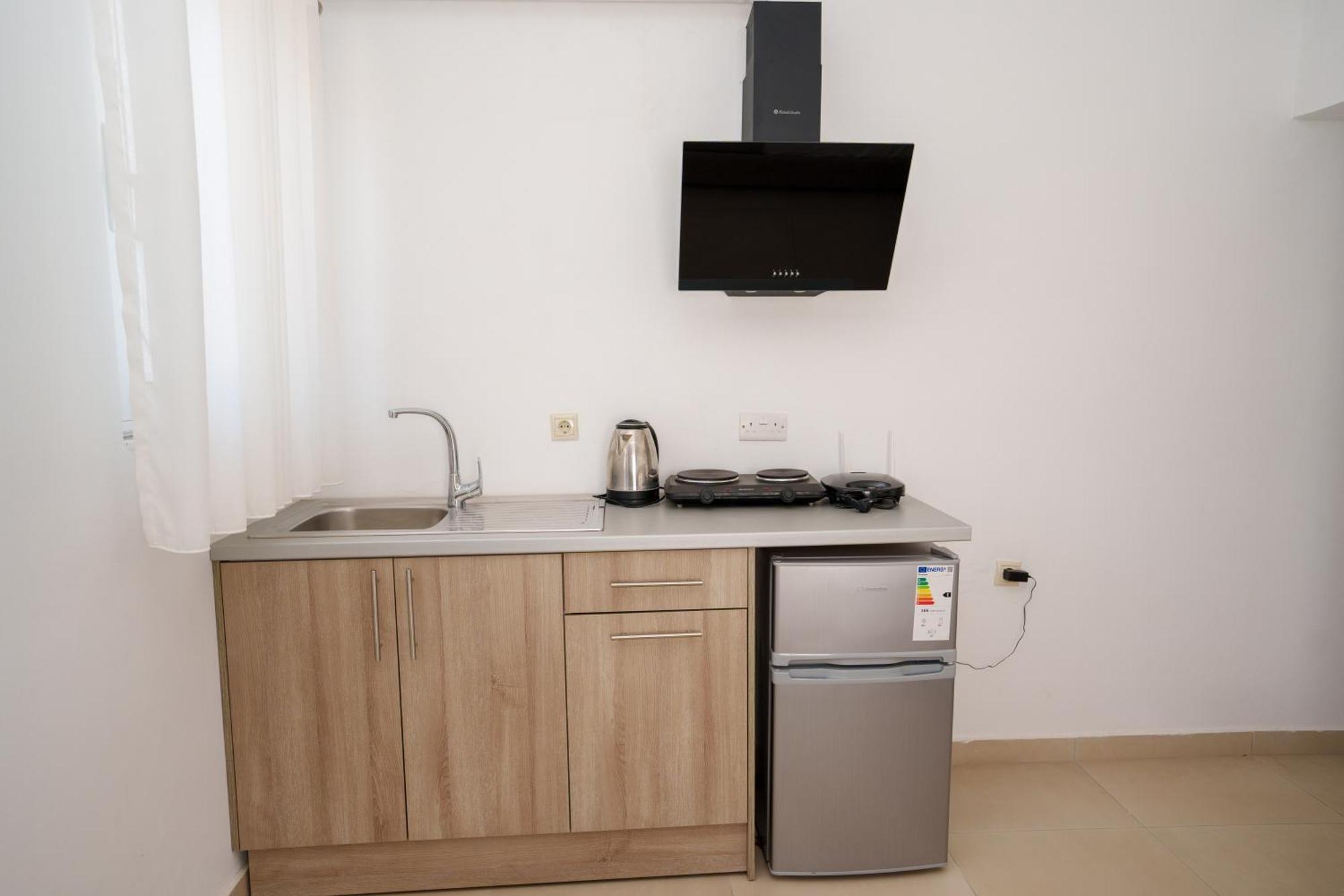 Near The Sea Apartments Nano كساميل المظهر الخارجي الصورة