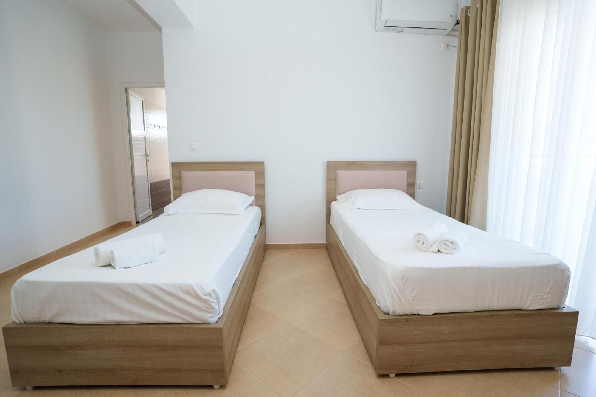 Near The Sea Apartments Nano كساميل المظهر الخارجي الصورة