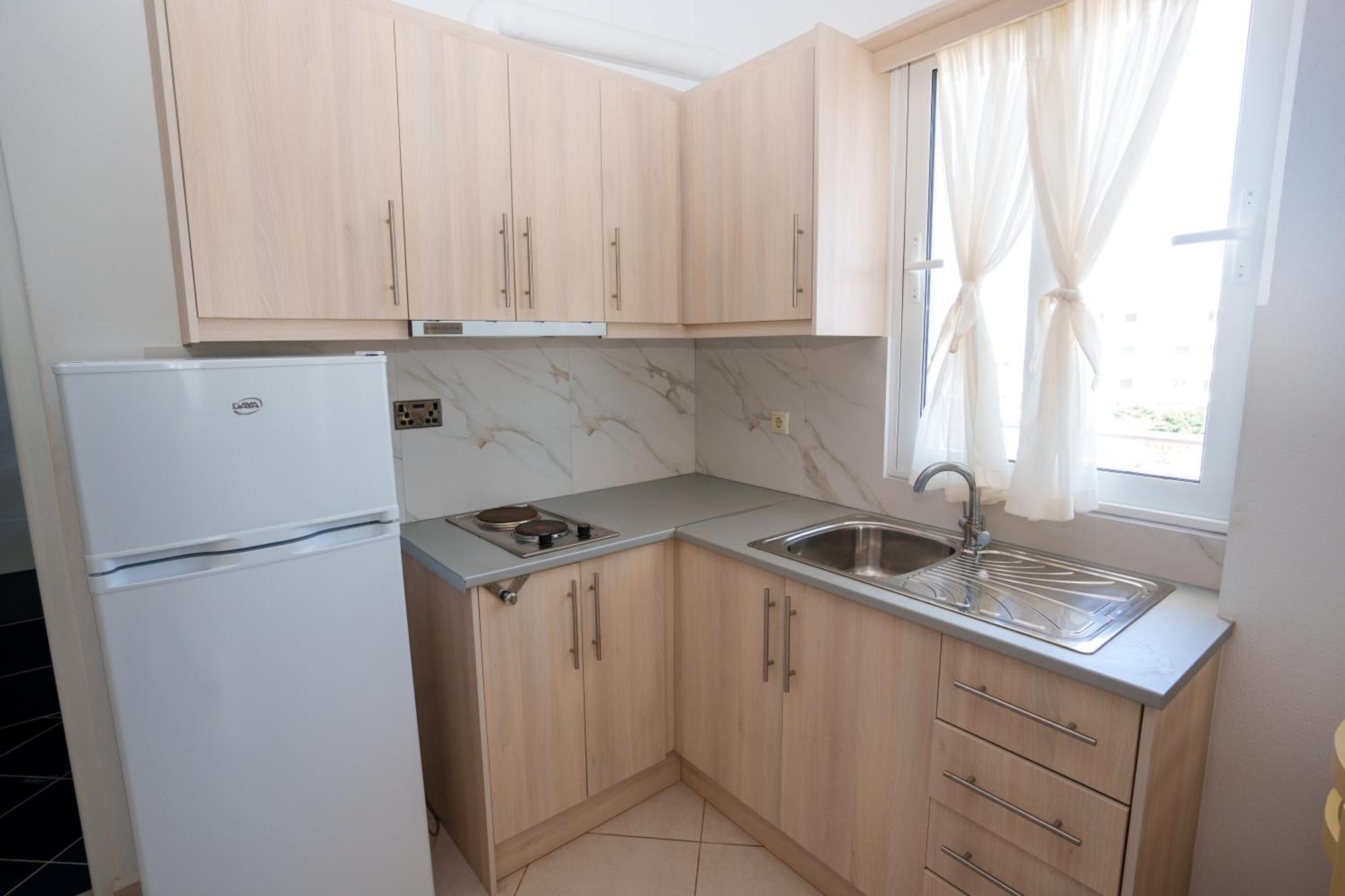 Near The Sea Apartments Nano كساميل المظهر الخارجي الصورة